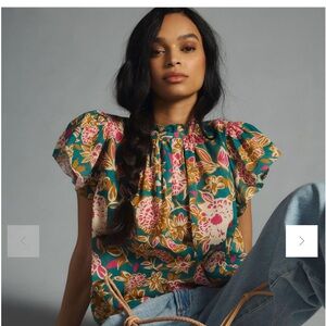 Beautiful Trovata top. Worn once in pristine condition.